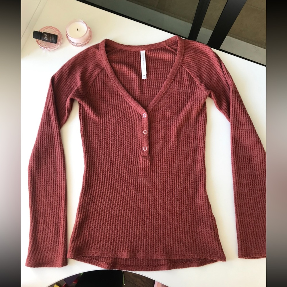 Tna group babaton fuzzy waffle top